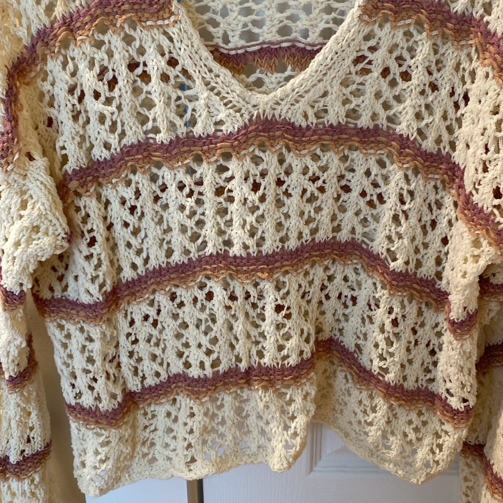 American Eagle striped women’s boho sweater - Picture 3 of 5